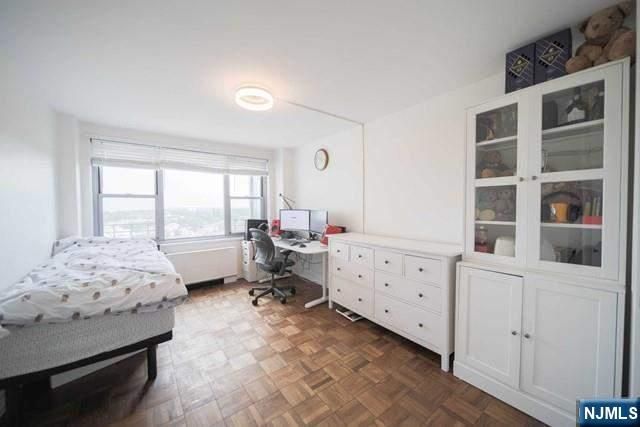 2100 Linwood Avenue 17T, Fort Lee, NJ 07024