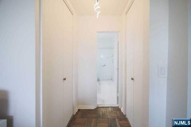 2100 Linwood Avenue 17T, Fort Lee, NJ 07024