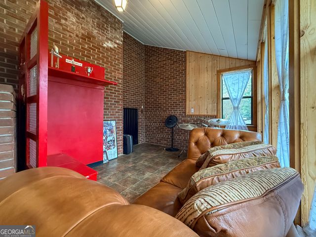 609 Oakcrest Drive, Rockmart, GA 30153