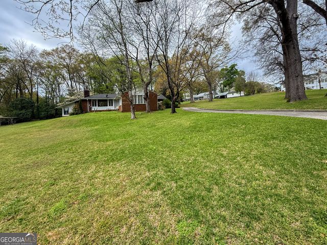 609 Oakcrest Drive, Rockmart, GA 30153