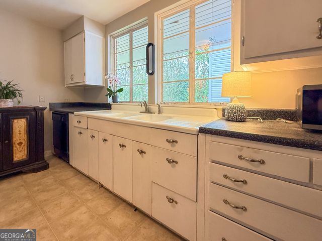 609 Oakcrest Drive, Rockmart, GA 30153