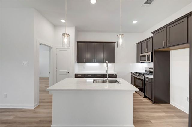 1634 Westland Lane, Rosenberg, TX 77471