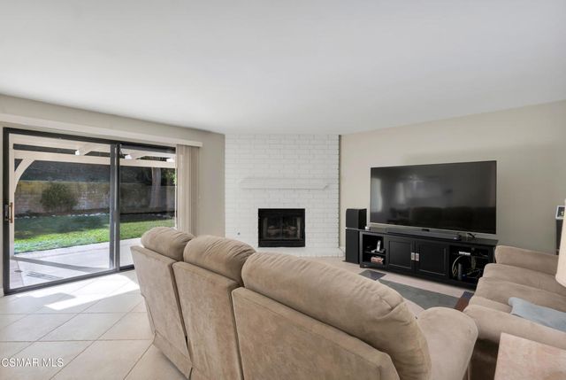 30120 Amelia Drive, Agoura Hills, CA 91301