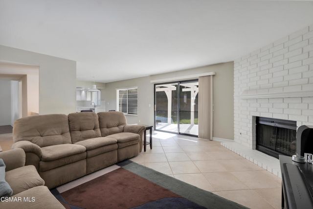 30120 Amelia Drive, Agoura Hills, CA 91301