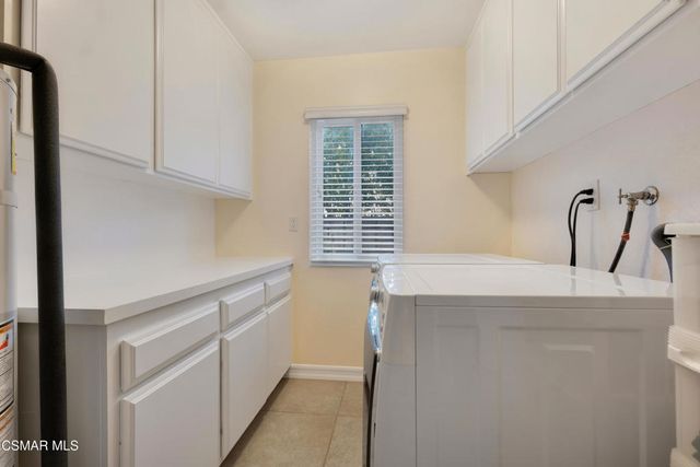 30120 Amelia Drive, Agoura Hills, CA 91301