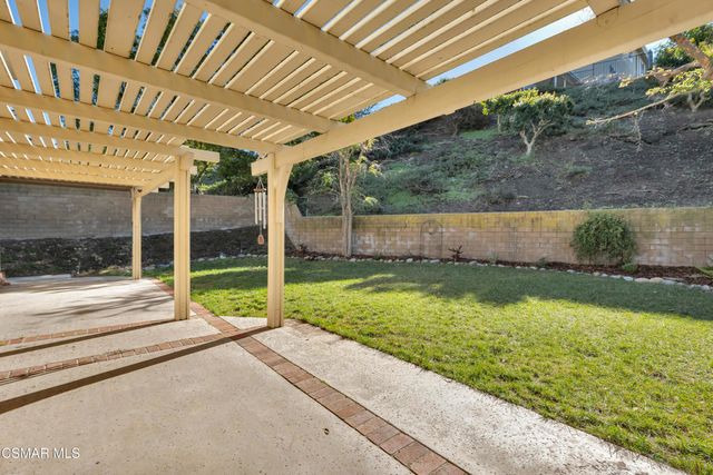 30120 Amelia Drive, Agoura Hills, CA 91301