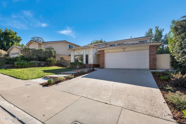 30120 Amelia Drive, Agoura Hills, CA 91301