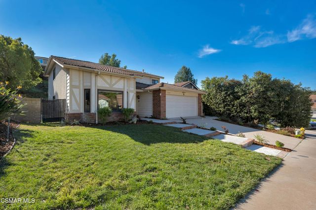 30120 Amelia Drive, Agoura Hills, CA 91301