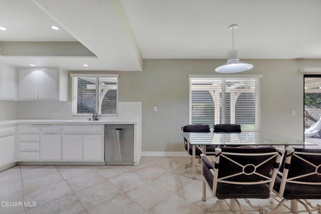 30120 Amelia Drive, Agoura Hills, CA 91301