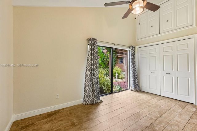 2731 S Parkview Dr, Hallandale Beach, FL 33009