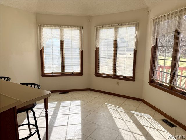 6400 Clinton Street, Elma, NY 14059