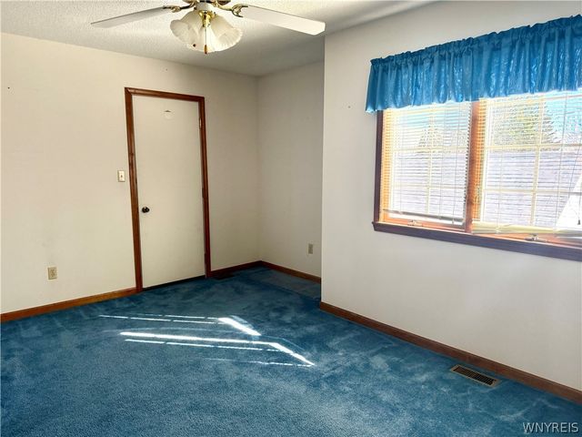 6400 Clinton Street, Elma, NY 14059