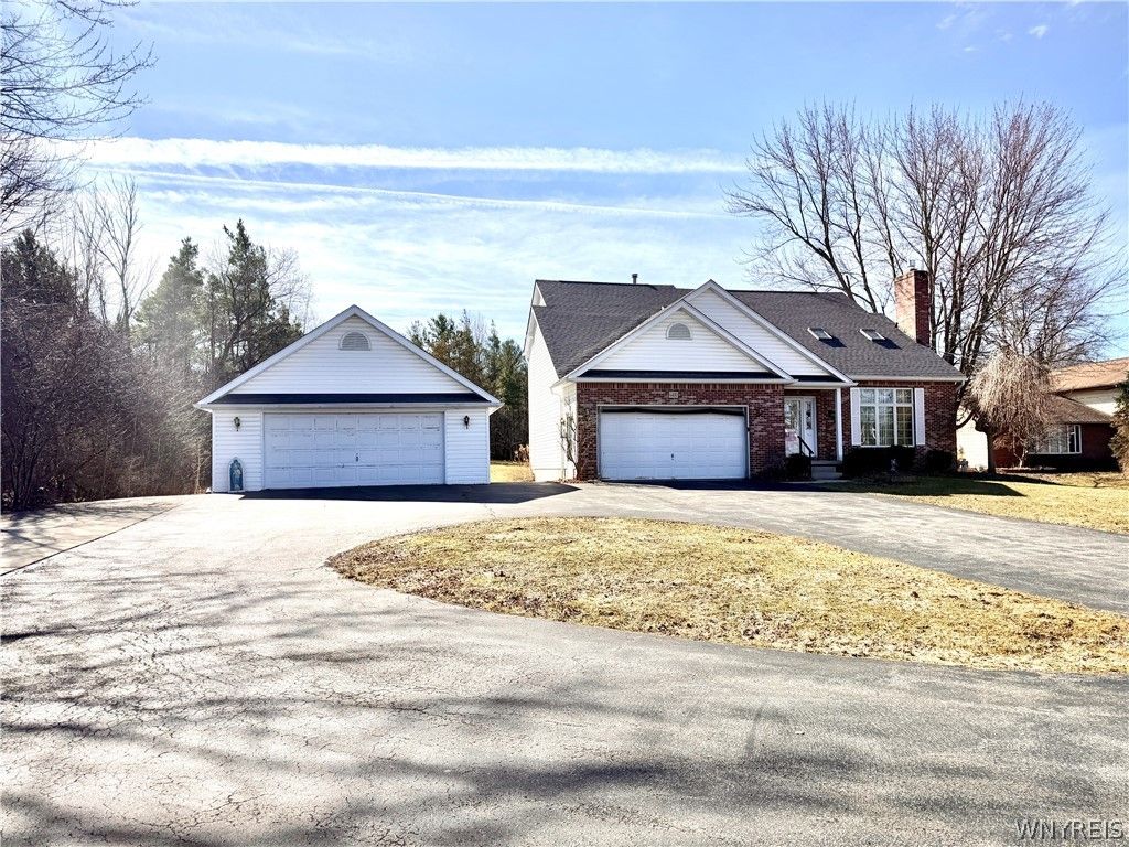 6400 Clinton Street, Elma, NY 14059