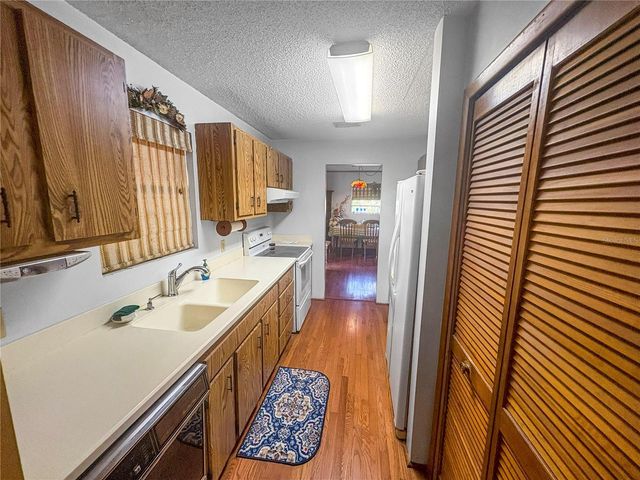 5237 MOORE STREET, St Cloud, FL 34771