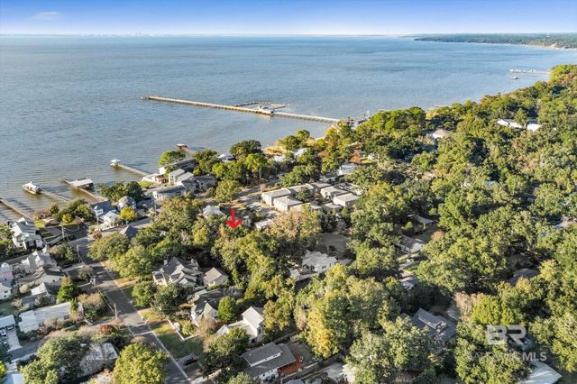 207 S Mobile Street 218, Fairhope, AL 36532