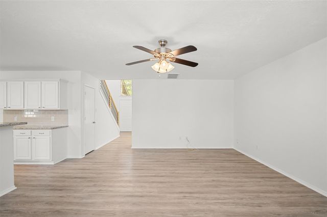 115 S Vesper Bend Circle, Spring, TX 77382