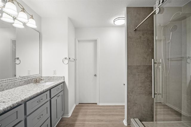 115 S Vesper Bend Circle, Spring, TX 77382