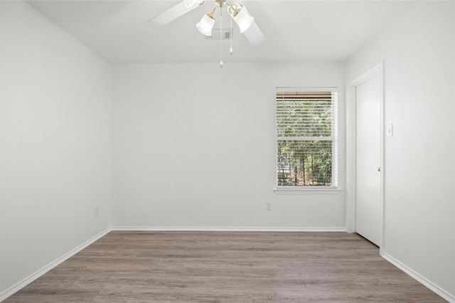 115 S Vesper Bend Circle, Spring, TX 77382