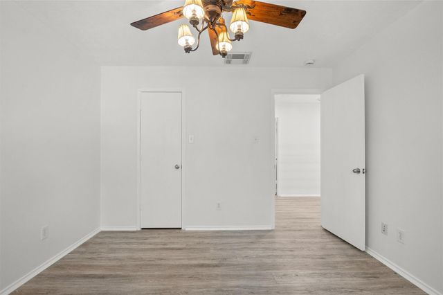 115 S Vesper Bend Circle, Spring, TX 77382