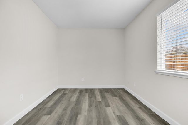 901 Lavon New Ln, Turlock, CA 95380