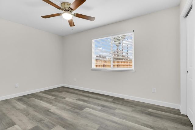 901 Lavon New Ln, Turlock, CA 95380