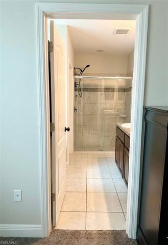 237 SW 31st TER, Cape Coral, FL 33914