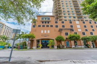4242 NW 2 ST 1601, Miami, FL 33126