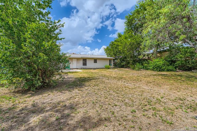 406 Demya, San Antonio, TX 78227