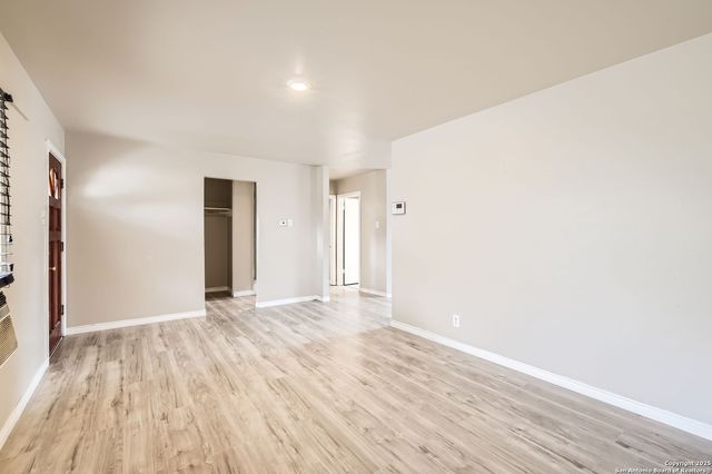406 Demya, San Antonio, TX 78227
