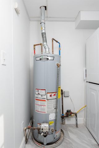 607 N Dewitt Street, Bay City, MI 48706