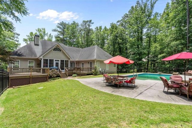 4050 Golfview Court, Villa Rica, GA 30180