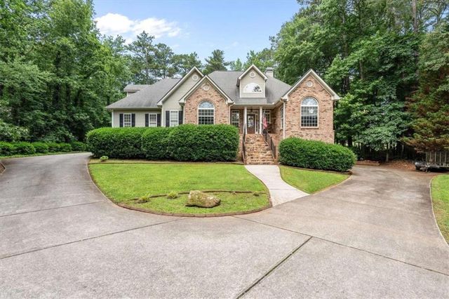 4050 Golfview Court, Villa Rica, GA 30180