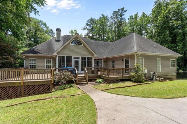 4050 Golfview Court, Villa Rica, GA 30180
