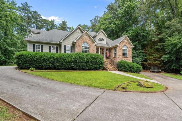 4050 Golfview Court, Villa Rica, GA 30180