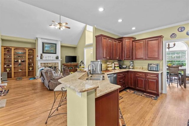 4050 Golfview Court, Villa Rica, GA 30180