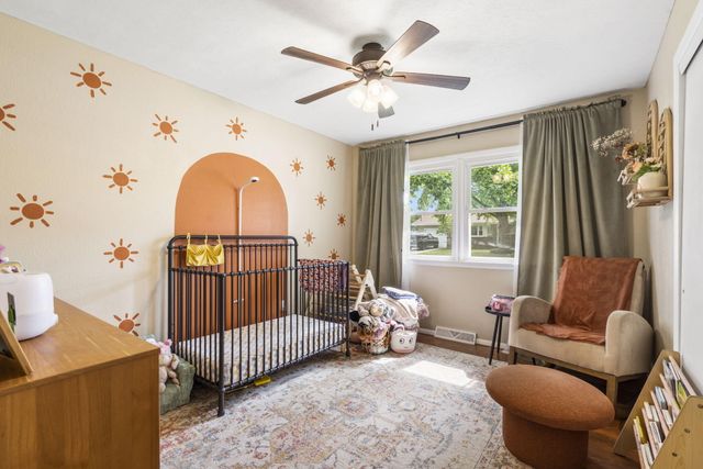 135 N Bonnie Avenue, Republic, MO 65738