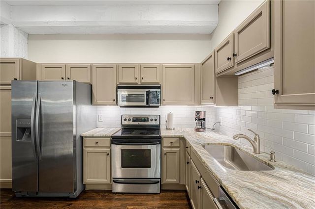 1808 Liberty Lane, Roswell, GA 30075