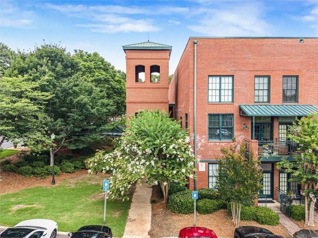 1808 Liberty Lane, Roswell, GA 30075