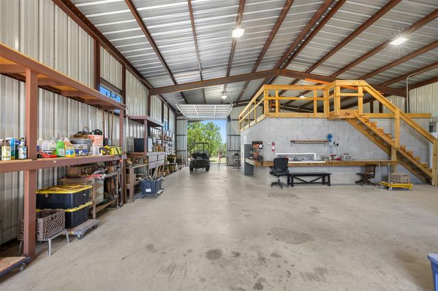 2345 Frank RD, La Grange, TX 78945