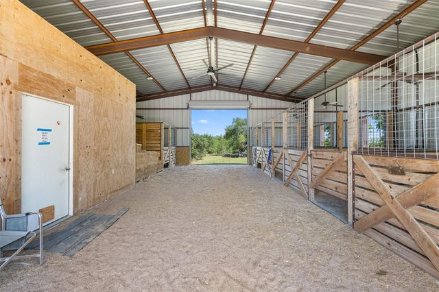 2345 Frank RD, La Grange, TX 78945