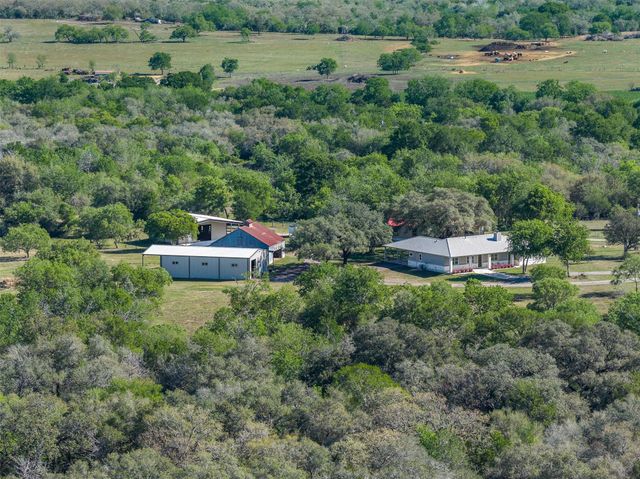 2345 Frank RD, La Grange, TX 78945