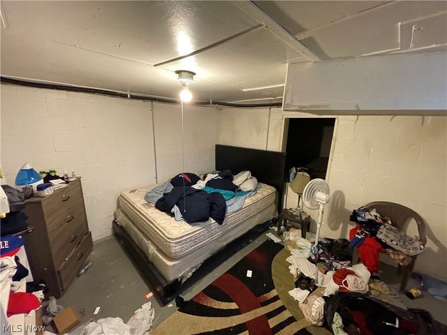 462 13th Street, Campbell, OH 44405