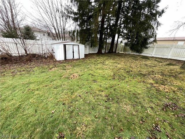 462 13th Street, Campbell, OH 44405