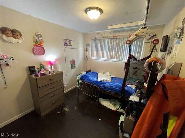 462 13th Street, Campbell, OH 44405