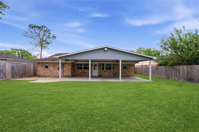 7030 Sandswept Lane, Houston, TX 77086