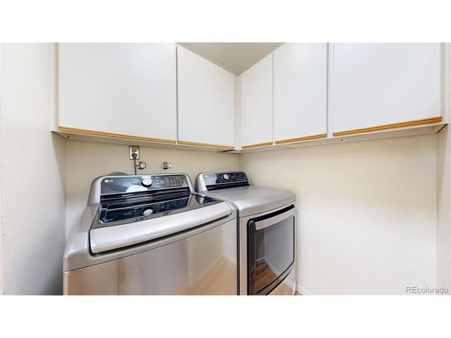 153 S Vance Ct, Lakewood, CO 80226