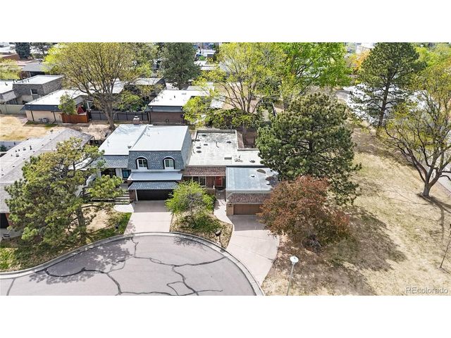 153 S Vance Ct, Lakewood, CO 80226