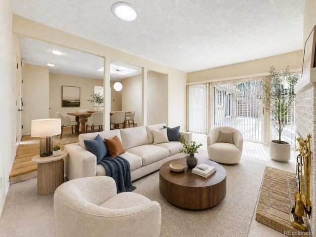 153 S Vance Ct, Lakewood, CO 80226