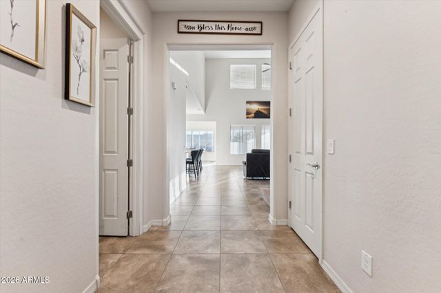 9617 W WHISPERING WIND Drive, Peoria, AZ 85383