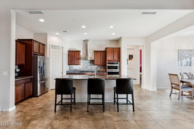 9617 W WHISPERING WIND Drive, Peoria, AZ 85383